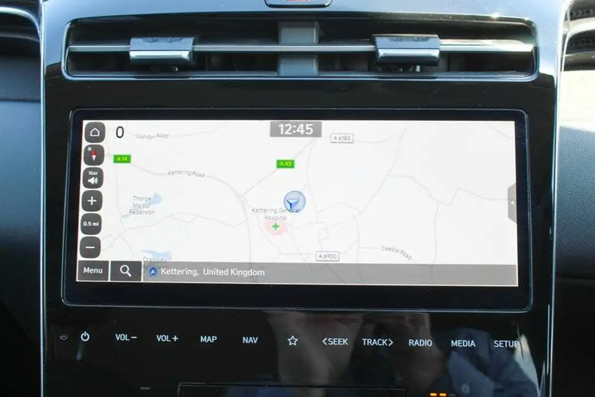 2022-hyundai-tucson-16-t-gdi-se-connect-150ps-big-23