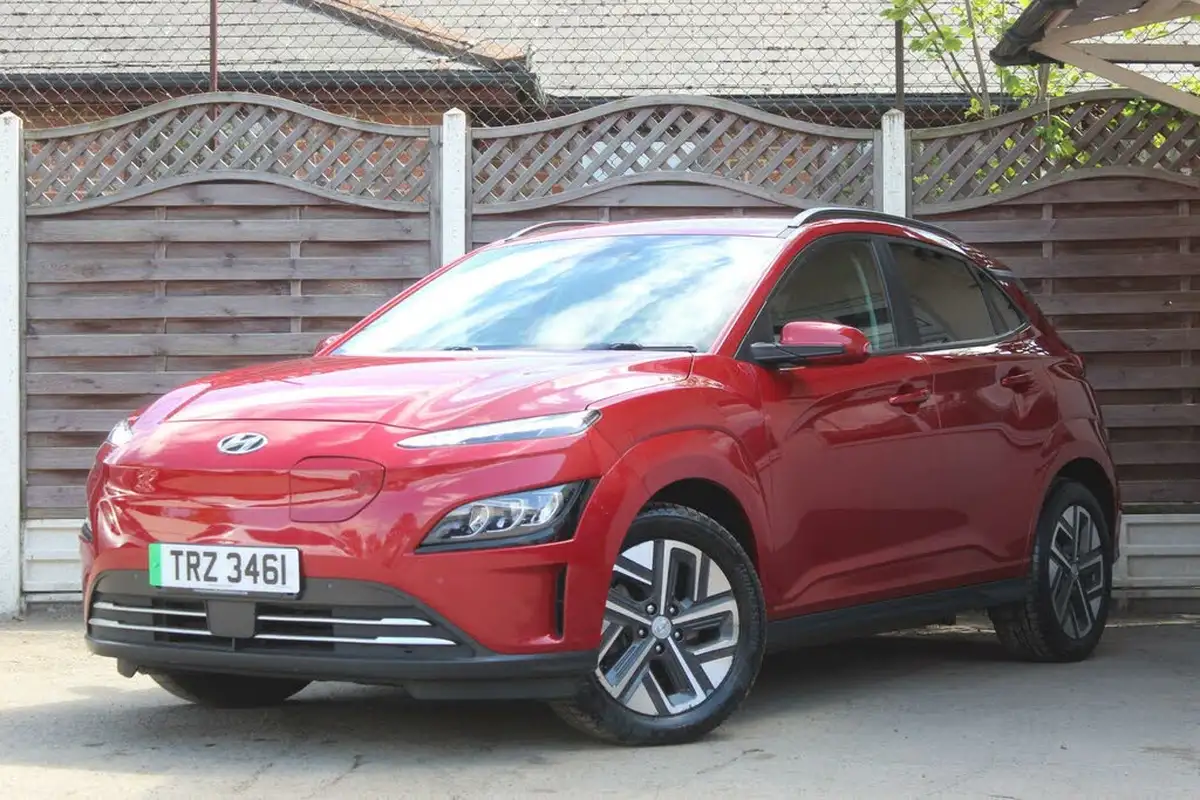 2022-hyundai-kona-e-premium-204ps-64kwh-7kw-obc-big-5