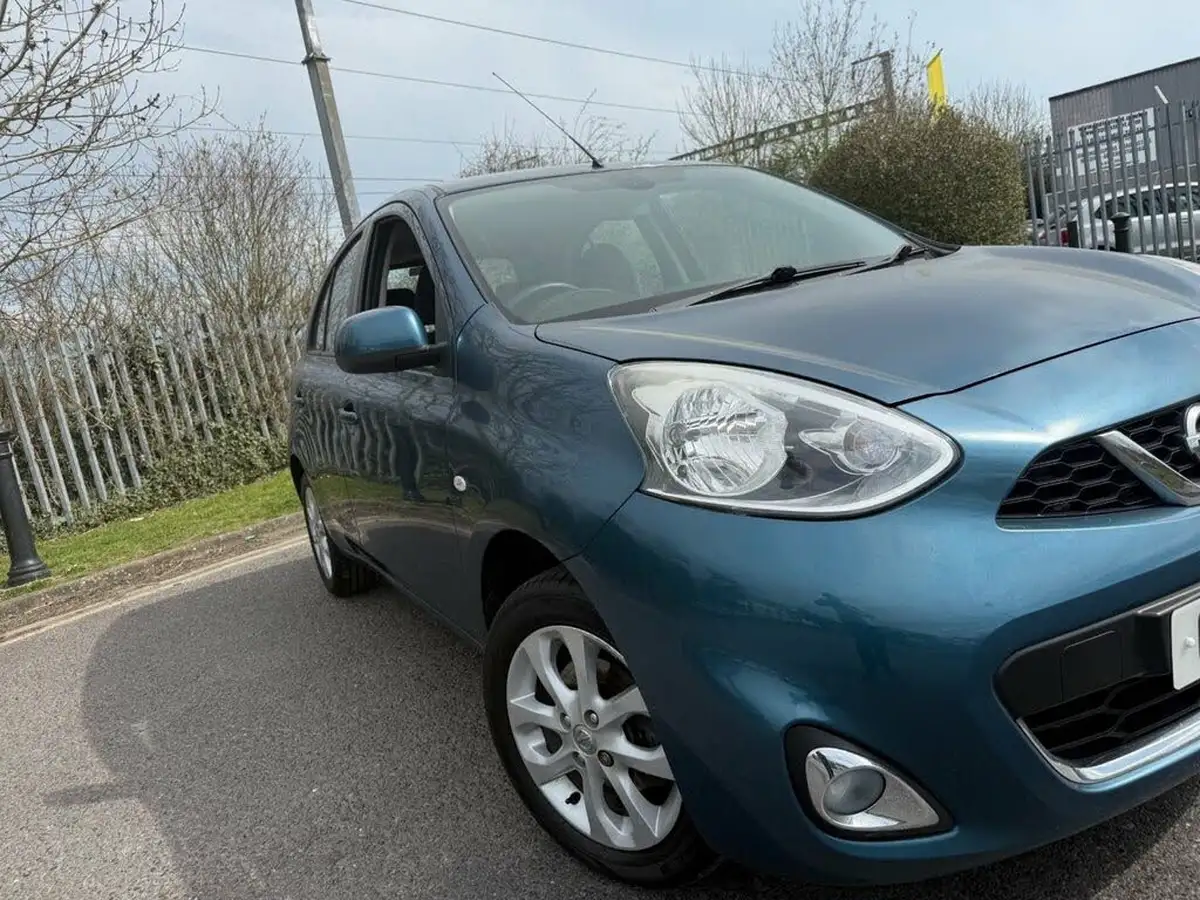 2014-nissan-micra-12-acenta-80ps-cvt-big-4