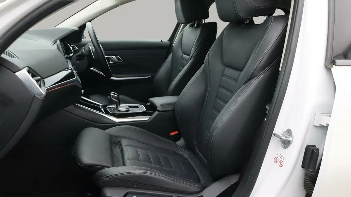 2020-bmw-3-series-20-320i-sport-touring-5d-big-14