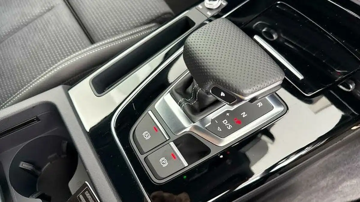 2024-audi-q5-20-40-tdi-black-edition-station-wagon-big-12