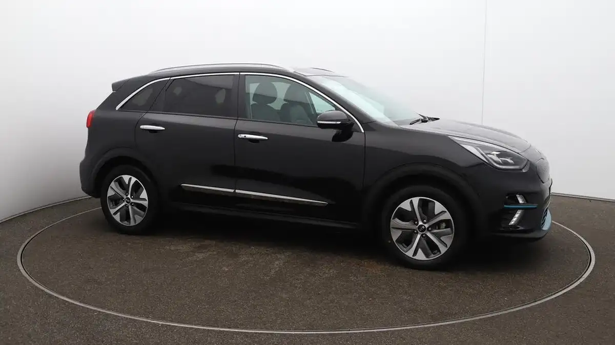 2021-kia-e-niro-ev-4-big-48