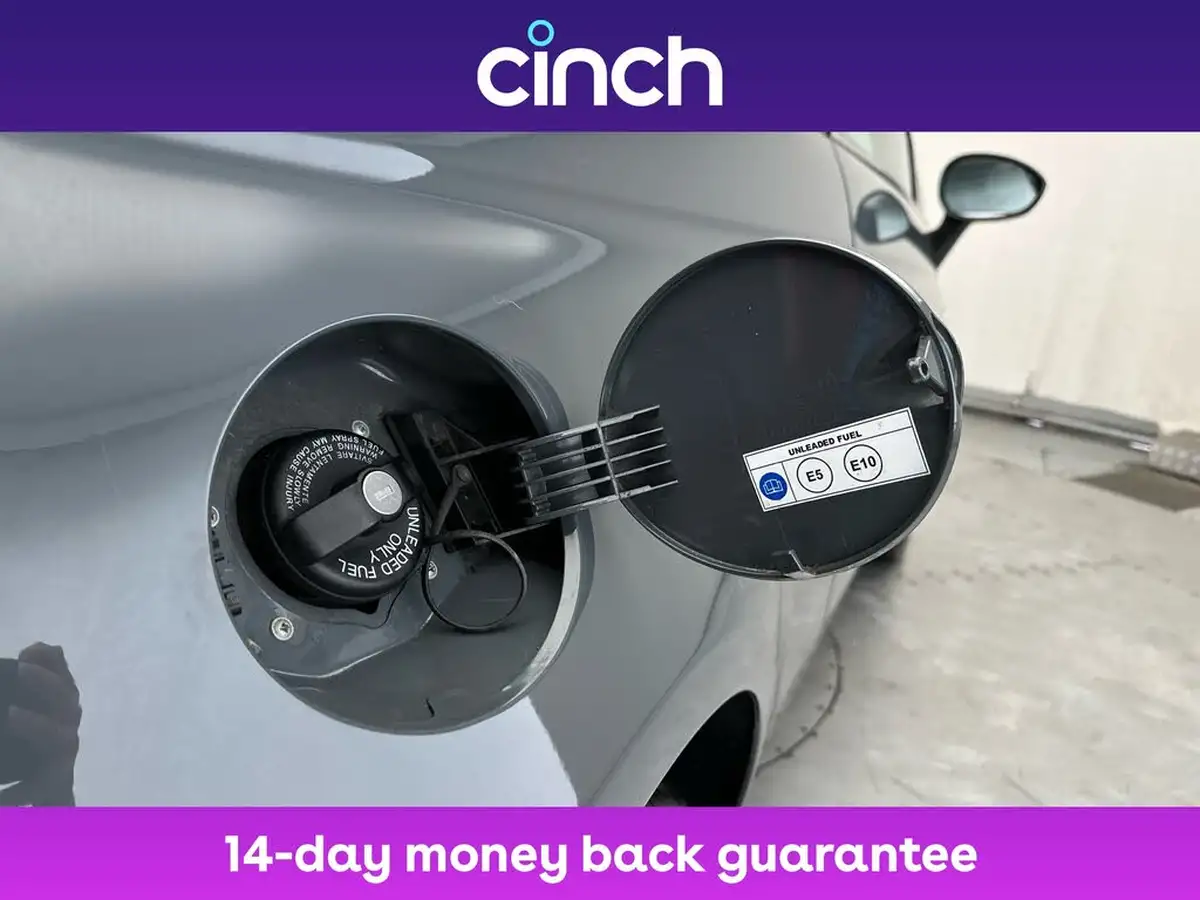 2018-fiat-500-12-lounge-big-27
