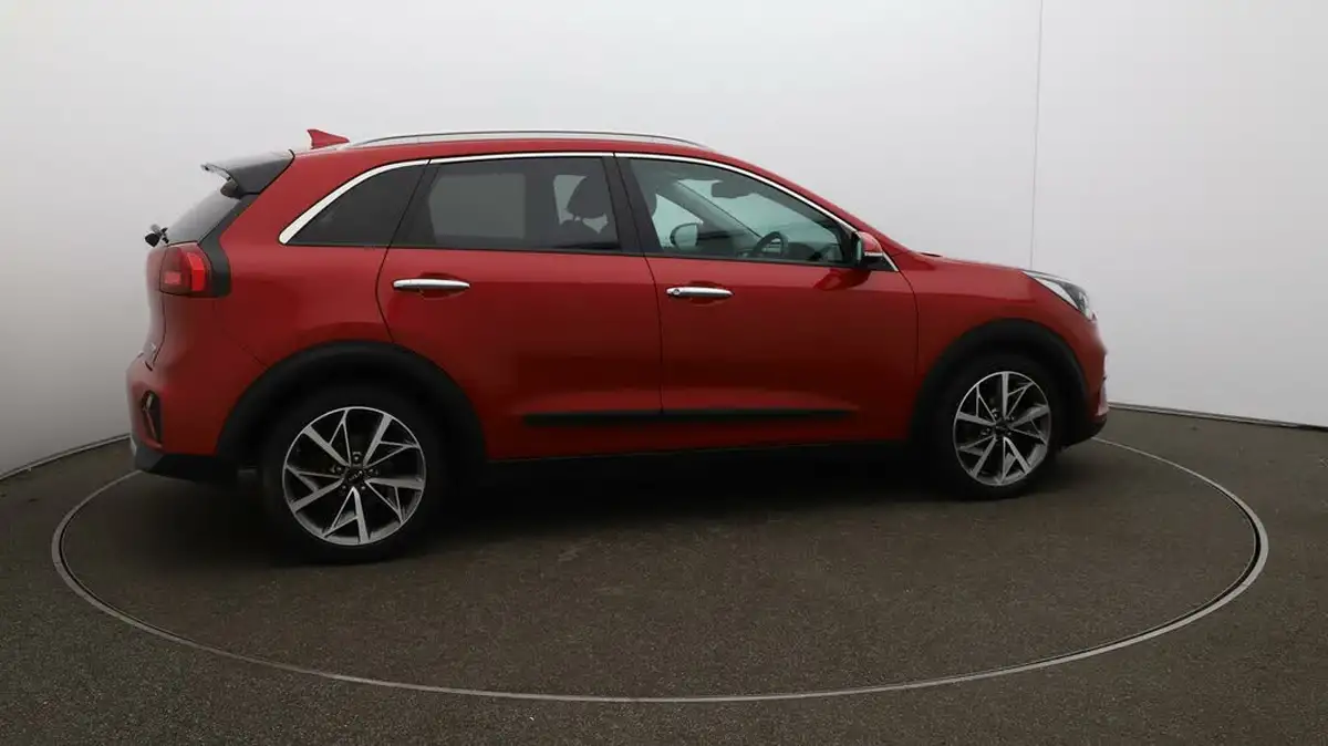 2022-kia-niro-16-gdi-3-156kwh-big-43