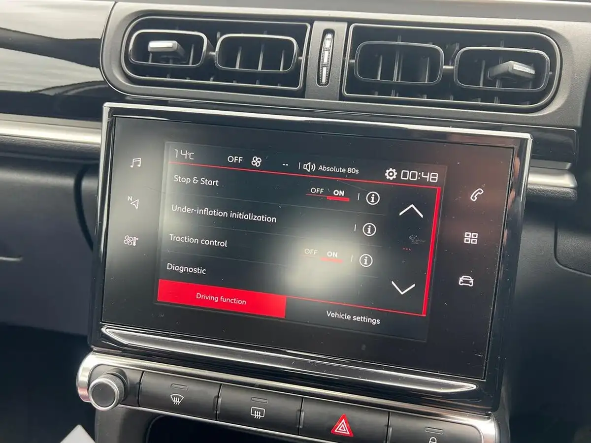 2018-citroen-c3-16bluehdi-feel-75ps-big-11
