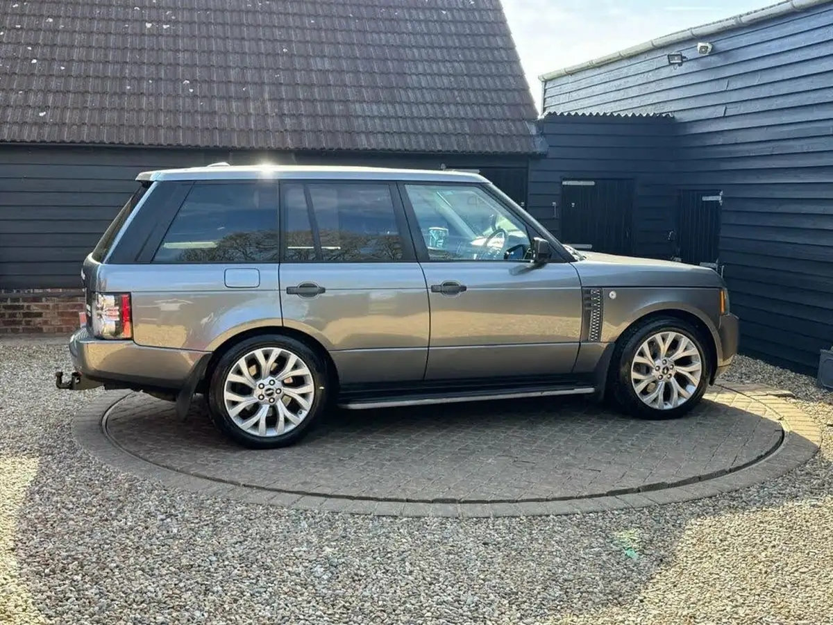 2011-land-rover-range-rover-44td-vogue-big-19