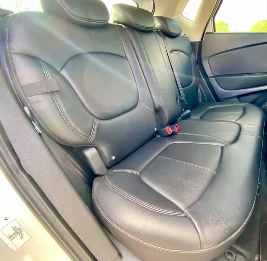 2019-renault-captur-15dci-gt-line-big-23