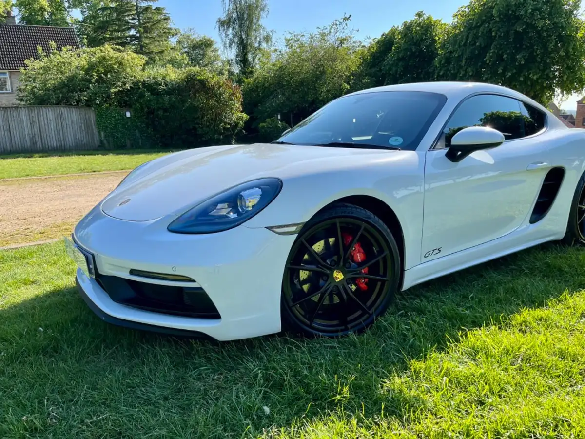 2018-porsche-cayman-718-25-cayman-gts-ss-pdk-big-6