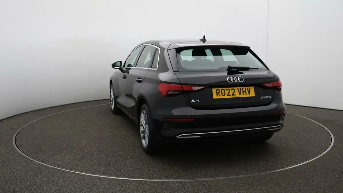 2022-audi-a3-10-30-tfsi-sportback-5d-s-tronic-big-61