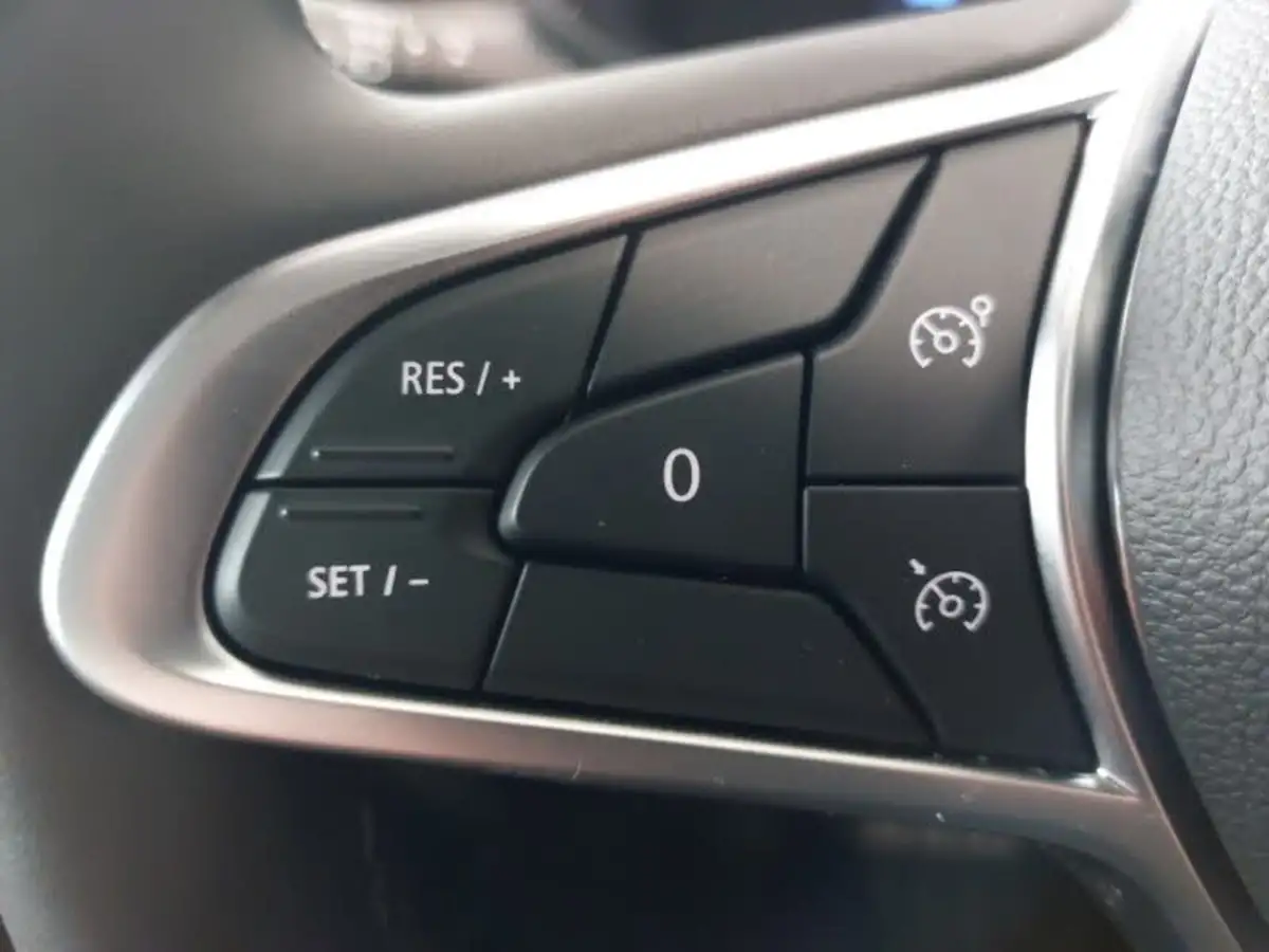 2024-renault-clio-16-evolution-big-13