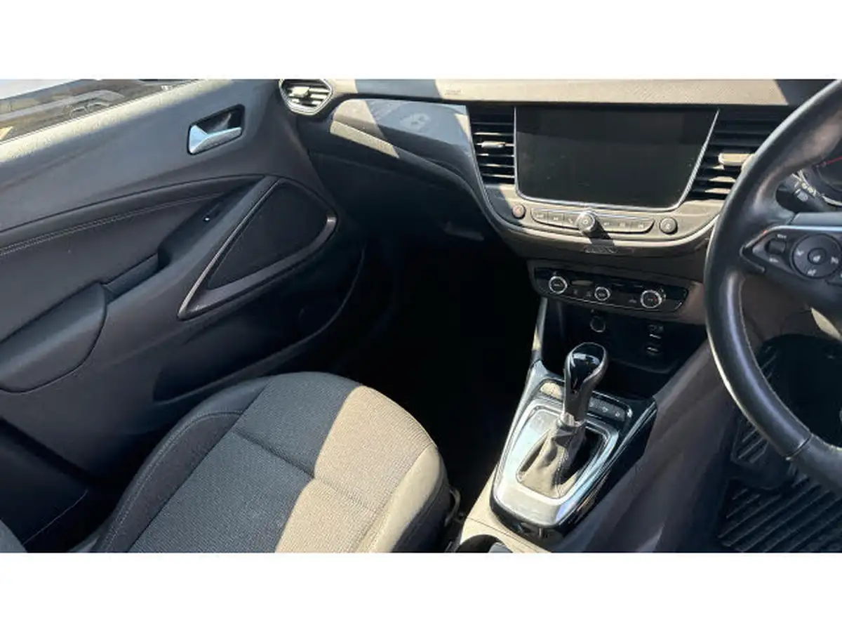 2022-vauxhall-crossland-12-elite-edition-130ps-auto-big-13