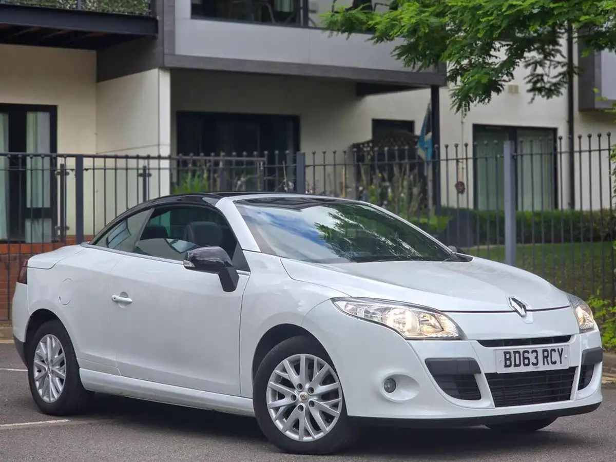 2014-renault-megane-16td-dynamique-big-3