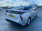 2017-toyota-prius-hybrid-small-16