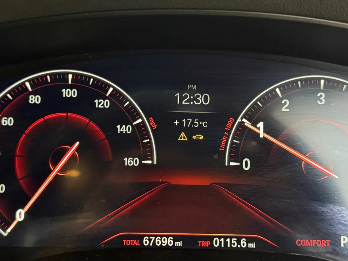 2018-bmw-5-series-20-520i-m-sport-ss-saloon-4d-big-8