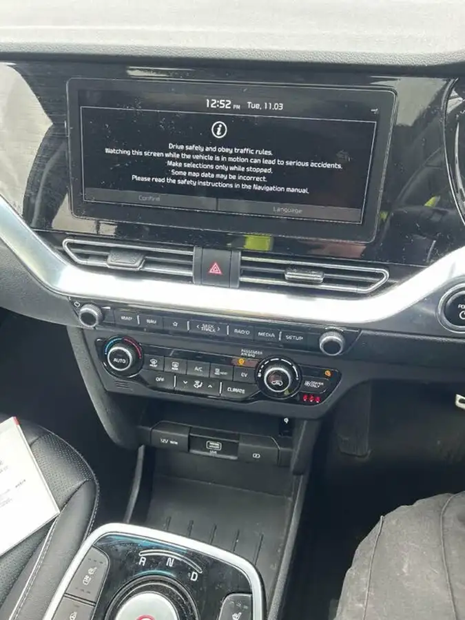 2021-kia-e-niro-ev-4-big-16