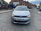 2009-volkswagen-polo-12-moda-60ps-5d-small-1