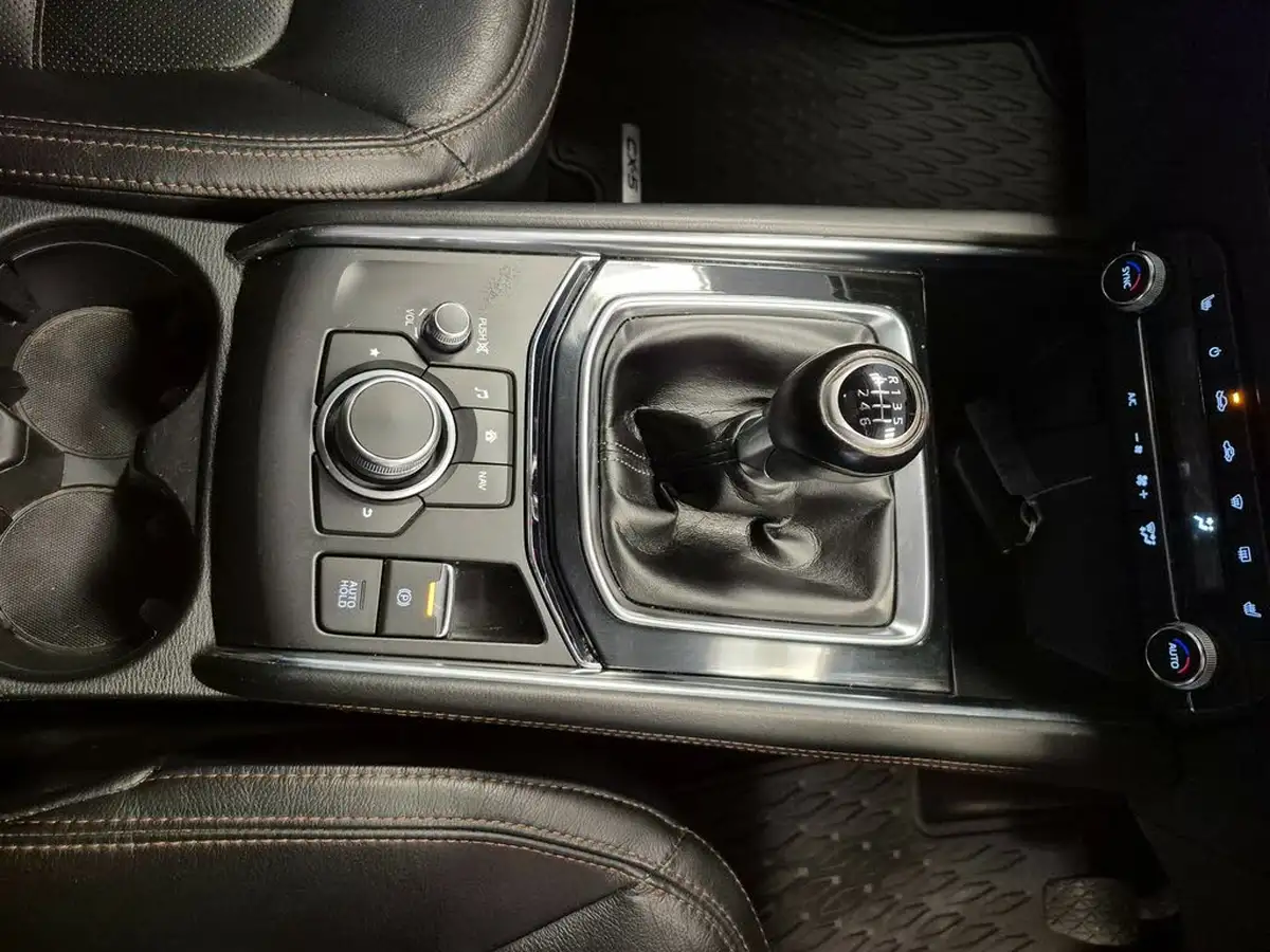 2019-mazda-cx-5-20-sport-nav-big-15