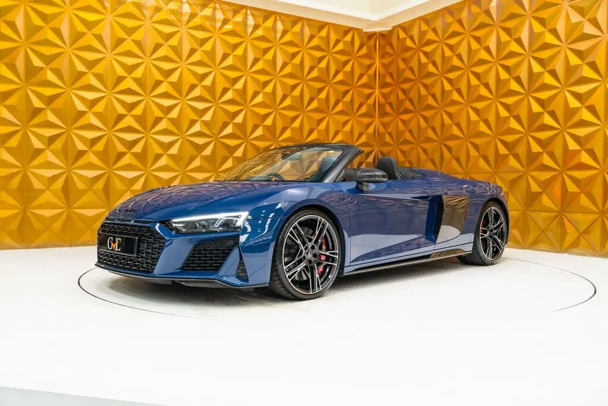 2020-audi-r8-52-fsi-v10-performance-carbon-black-spyder-big-27