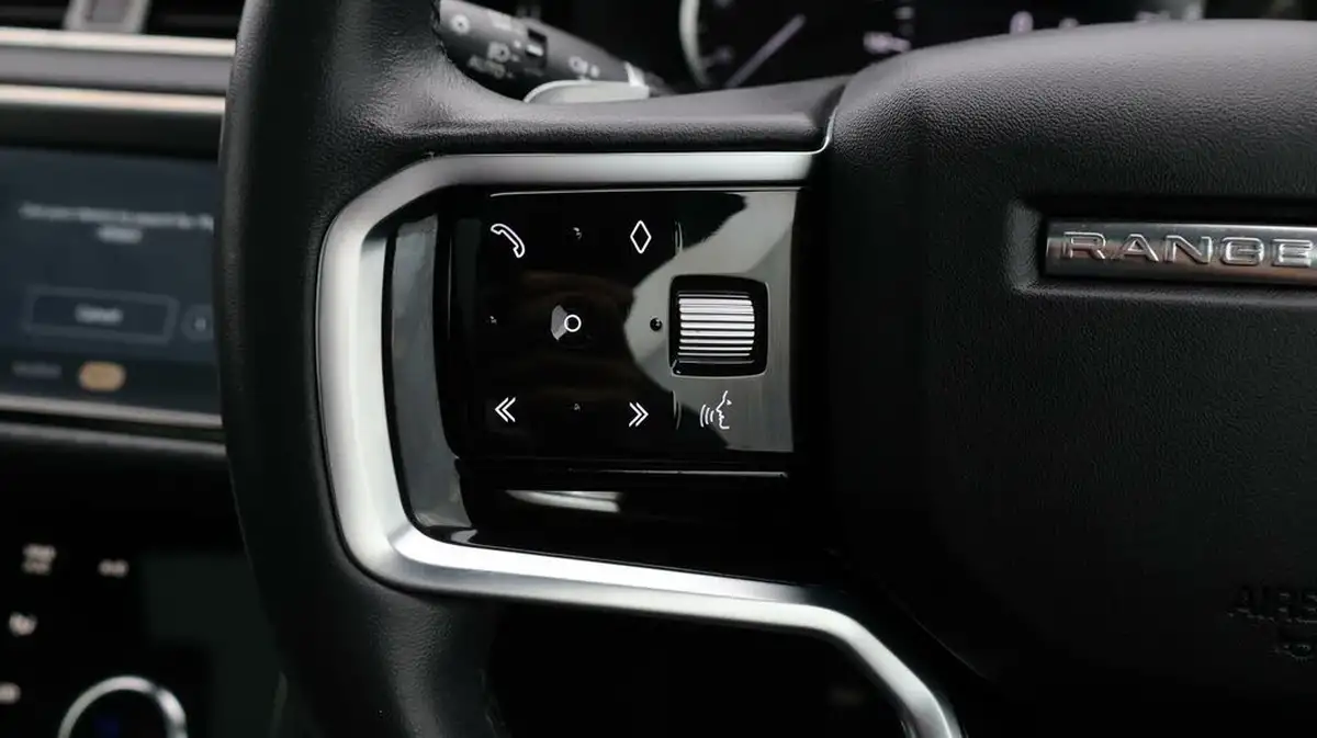 2022-land-rover-range-rover-evoque-20-d200-r-dynamic-s-big-25