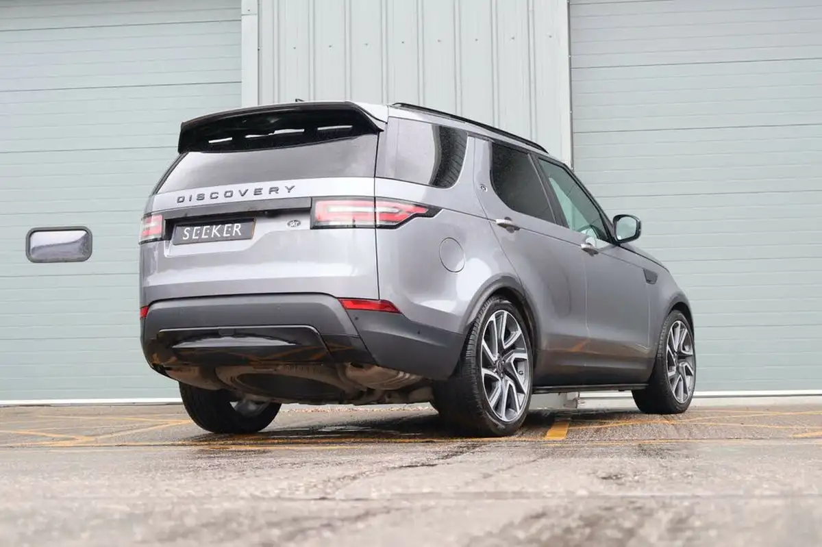 2020-land-rover-discovery-30td6-hse-big-5