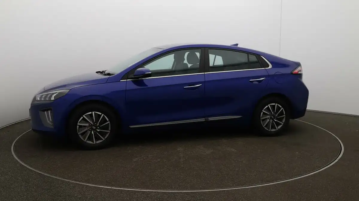 2022-hyundai-ioniq-e-premium-electric-big-58