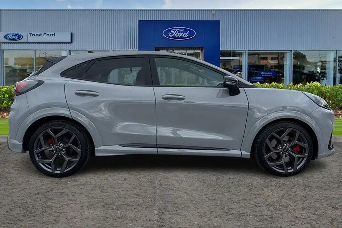 2024-ford-puma-suv-15-st-big-2