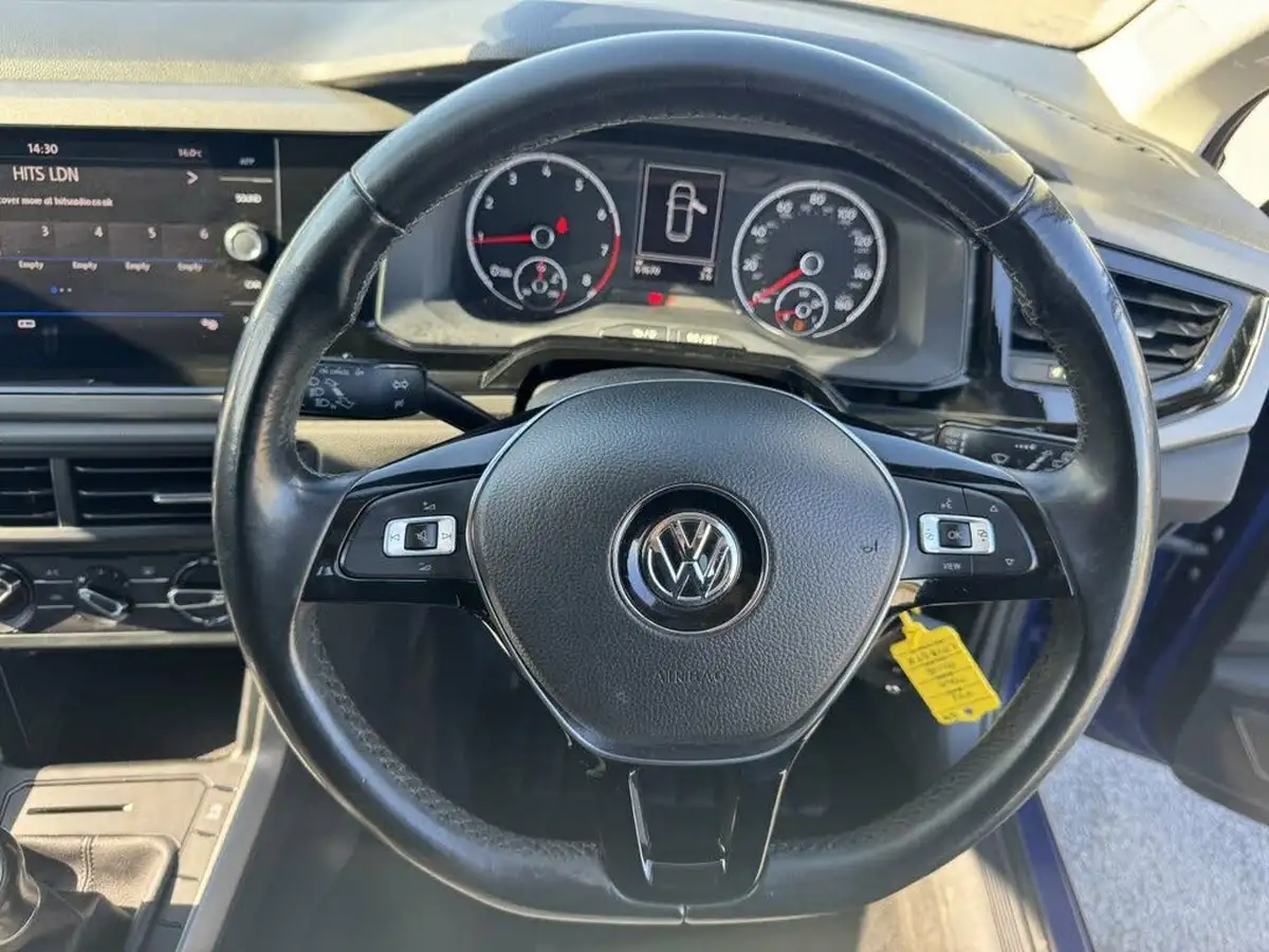 2018-volkswagen-polo-10-tsi-se-big-41