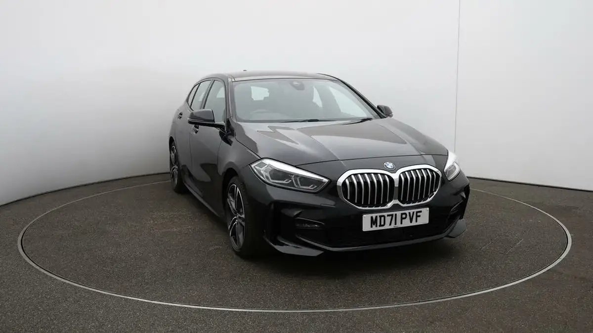 2022-bmw-1-series-15-118i-m-sport-lcp-dct-big-33