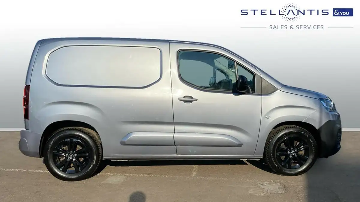2022-citroen-berlingo-e-driver-pro-m-50kwh-800-big-1