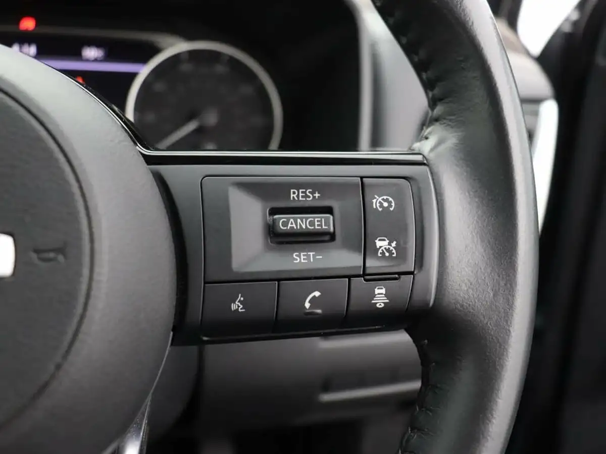 2023-nissan-x-trail-15-e-power-acenta-premium-213ps-7-seat-e-4orce-big-23