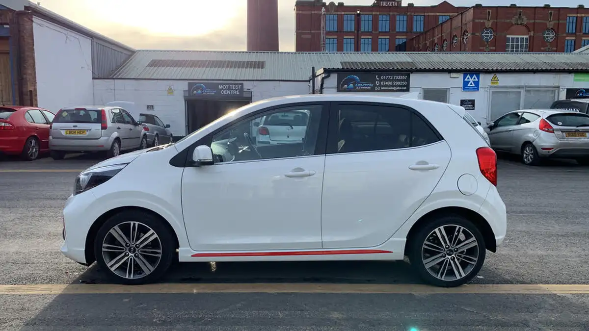 2021-kia-picanto-10-t-gdi-gt-line-big-5