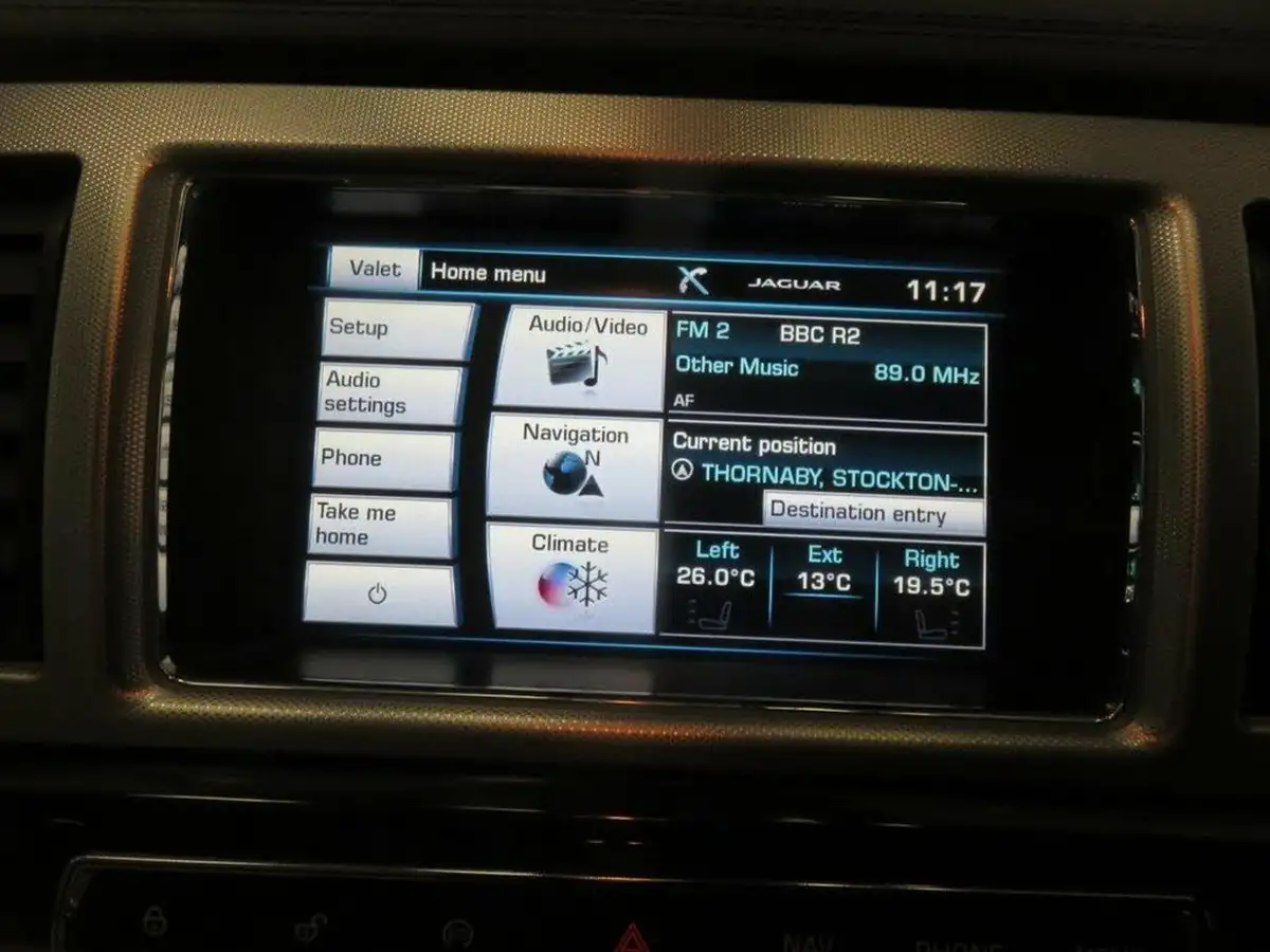 2014-jaguar-xf-30td-s-premium-luxury-saloon-4d-big-28