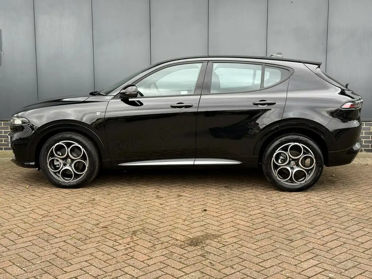 2023-alfa-romeo-tonale-15-ti-big-7