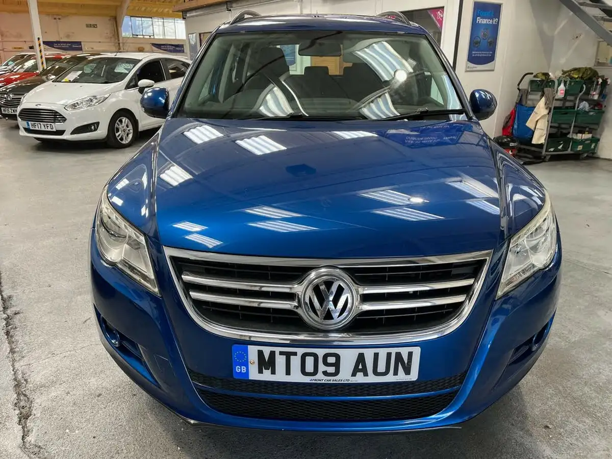 2009-volkswagen-tiguan-20td-s-4motion-big-8