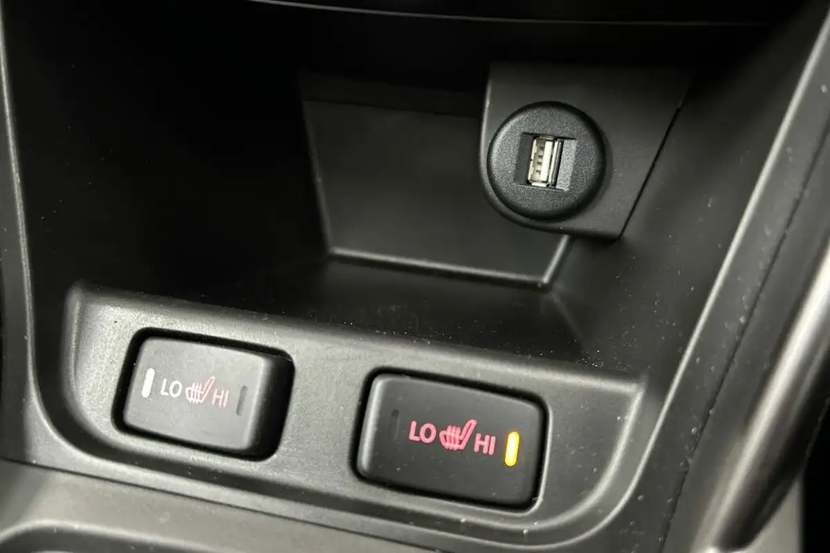 2024-suzuki-s-cross-15-ultra-allgrip-big-20