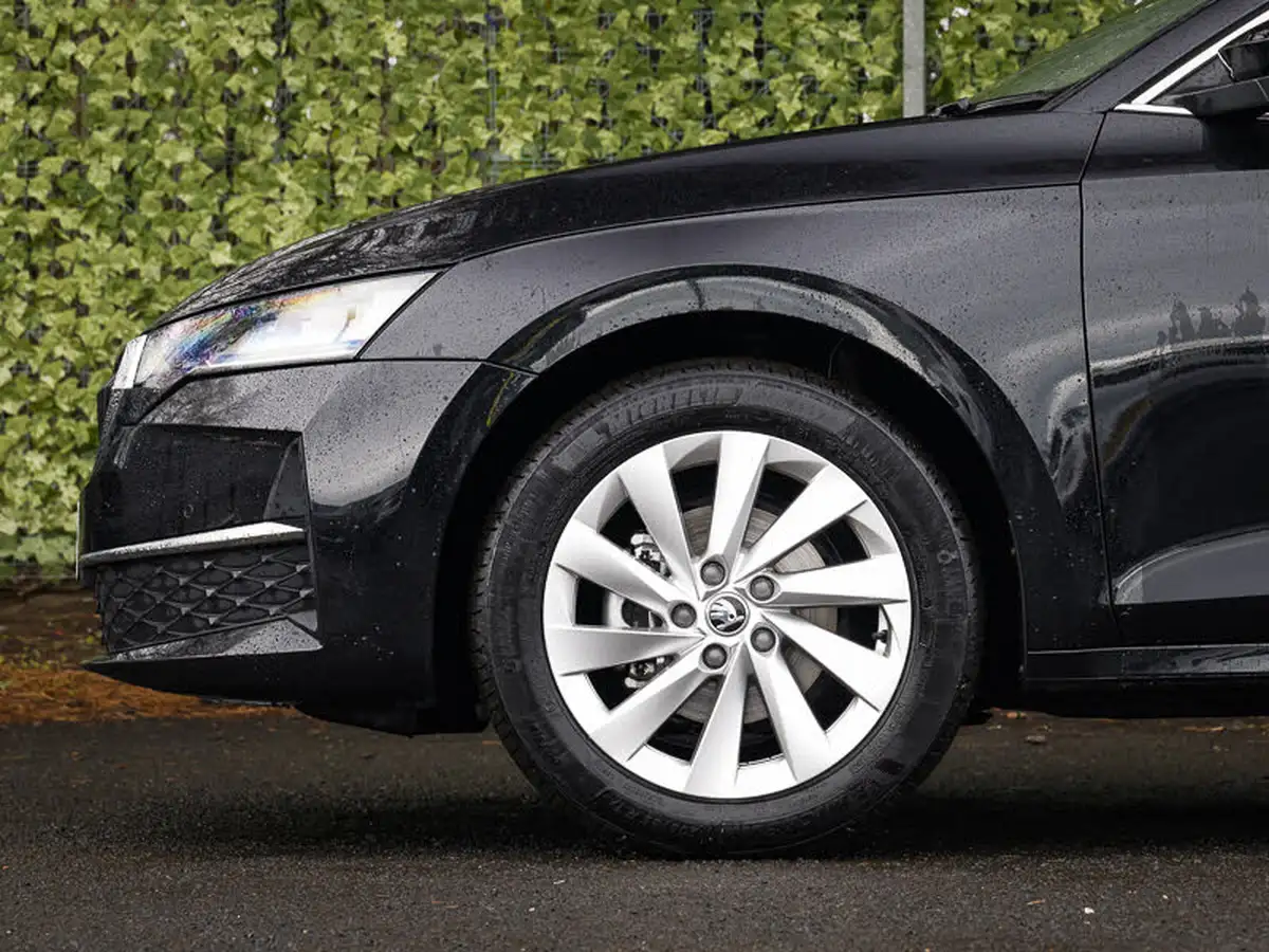 2024-skoda-octavia-15-tsi-e-tec-se-l-estate-big-18
