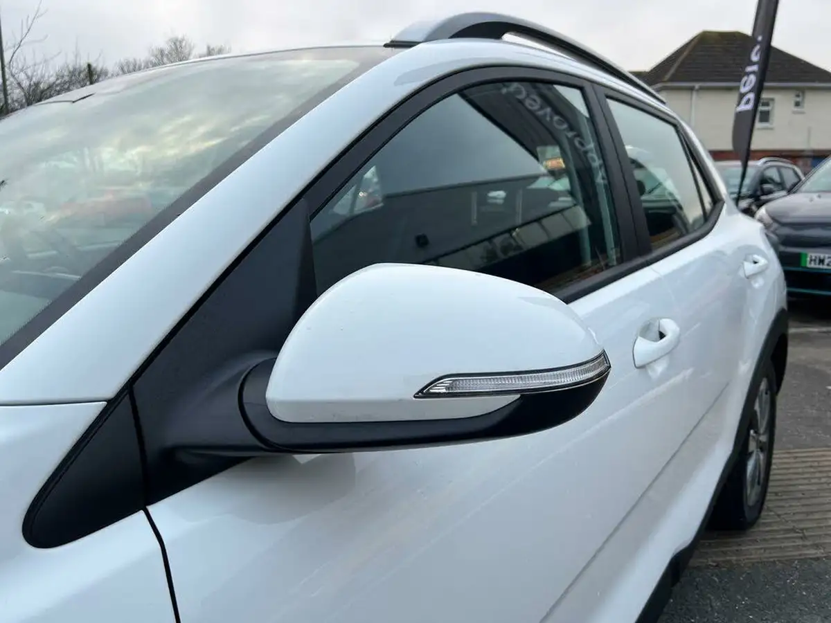 2022-kia-stonic-10-t-gdi-2-big-24
