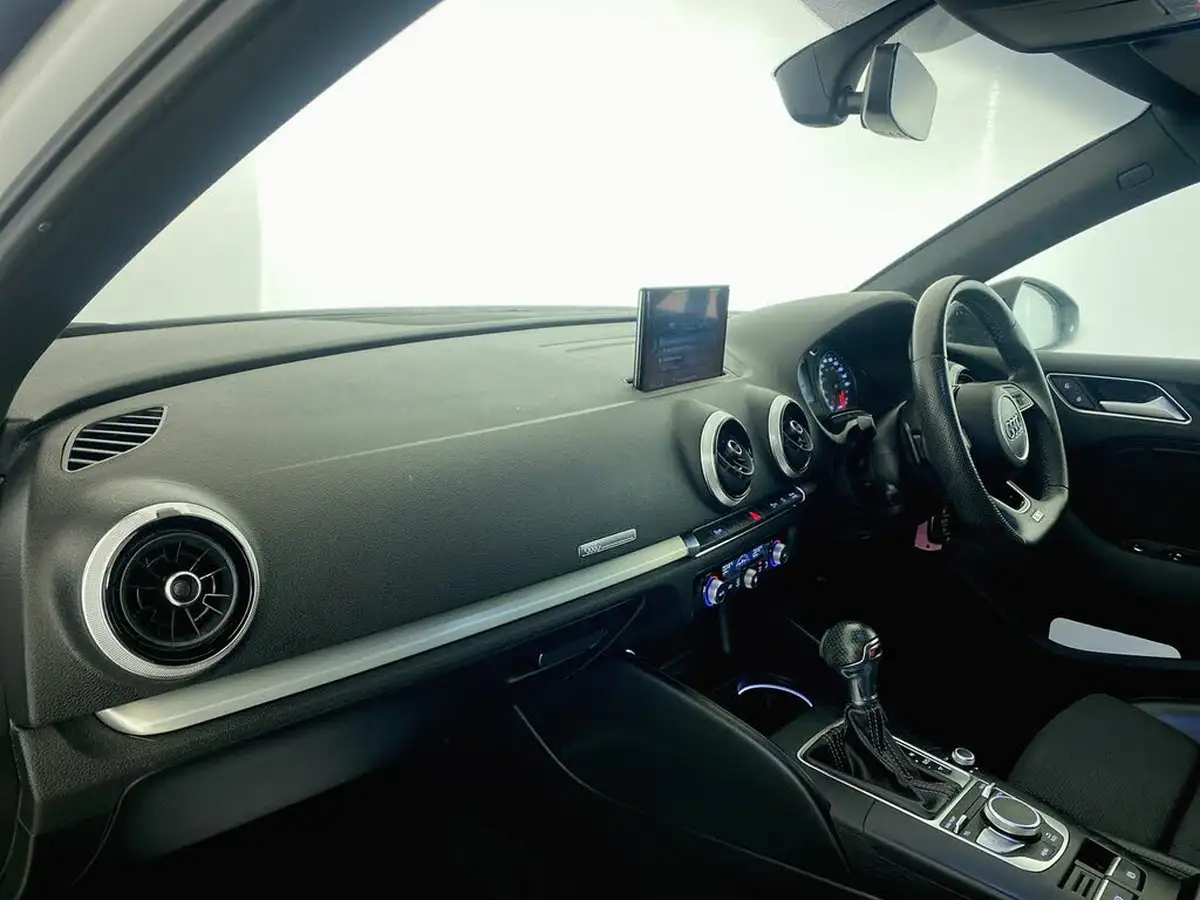 2019-audi-a3-10-30-tfsi-black-edition-ss-sportback-5d-s-tronic-big-28