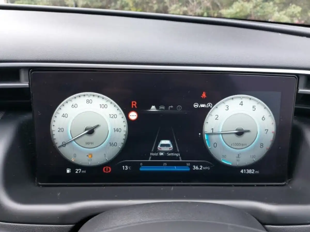 2022-hyundai-tucson-16-t-gdi-premium-150ps-big-10