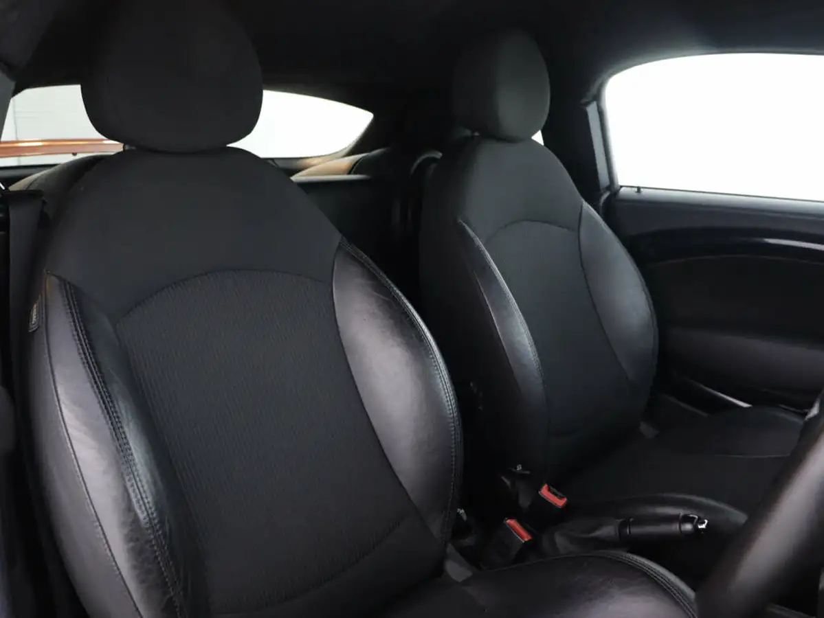 2012-mini-cooper-16-cooper-122bhp-coupe-3d-big-31