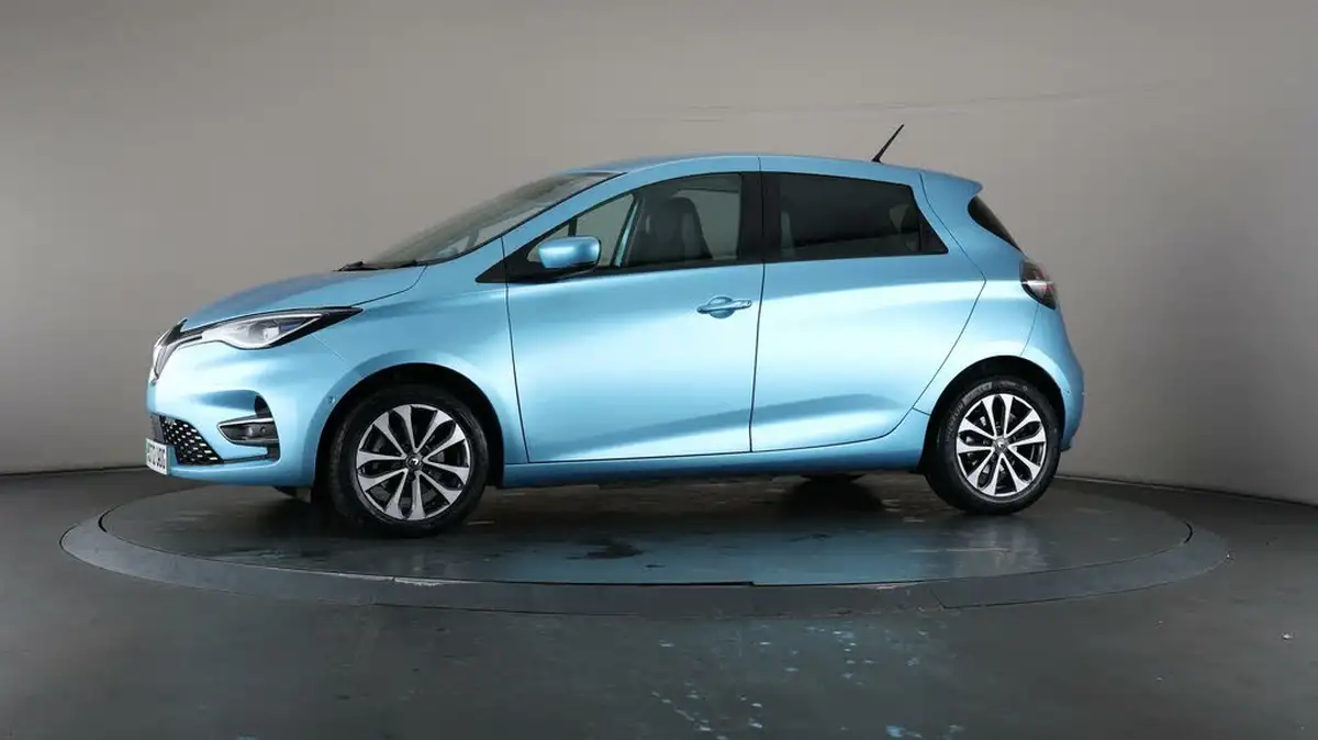 2022-renault-zoe-e-gt-line-big-32