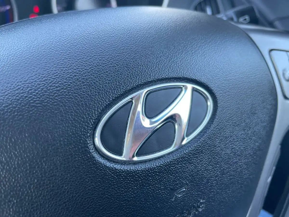 2014-hyundai-ix35-17td-se-big-15