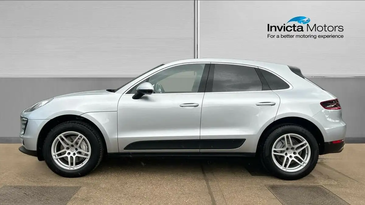 2016-porsche-macan-30-s-big-5