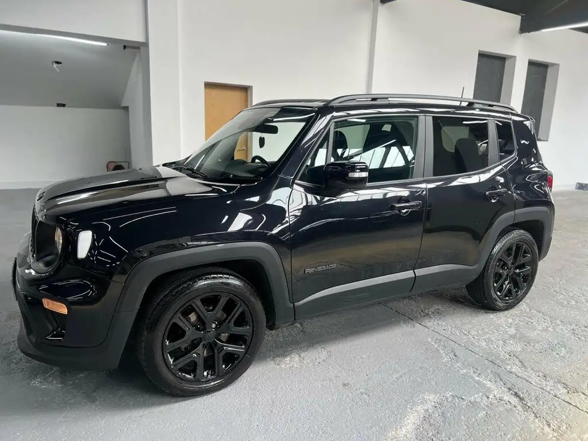 2020-jeep-renegade-10-gse-night-eagle-big-5