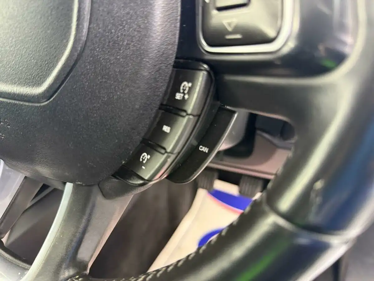 2018-land-rover-range-rover-evoque-20ed4-se-tech-hatchback-5d-big-30