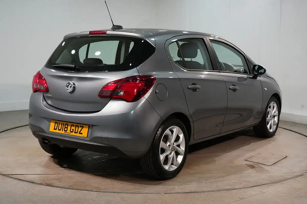 2018-vauxhall-corsa-14i-sri-90ps-ecotec-5d-big-7
