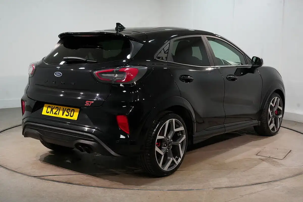 2021-ford-puma-suv-15-st-big-8