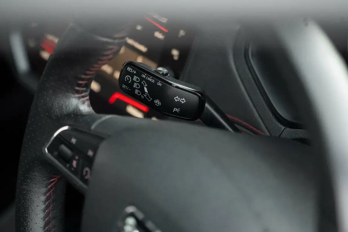 2020-seat-ibiza-10-tsi-fr-115ps-big-35