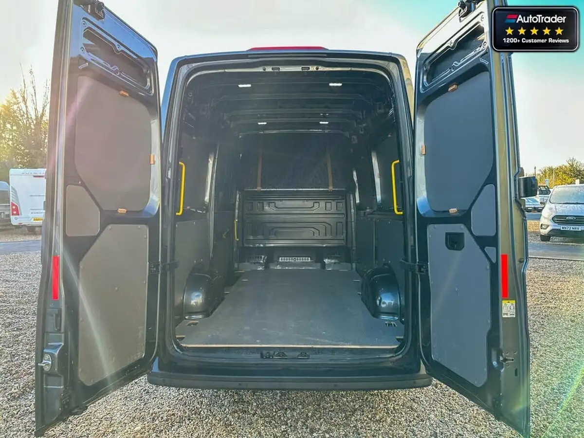 2020-man-tge-20-td-3140-long-high-roof-panel-auto-big-10