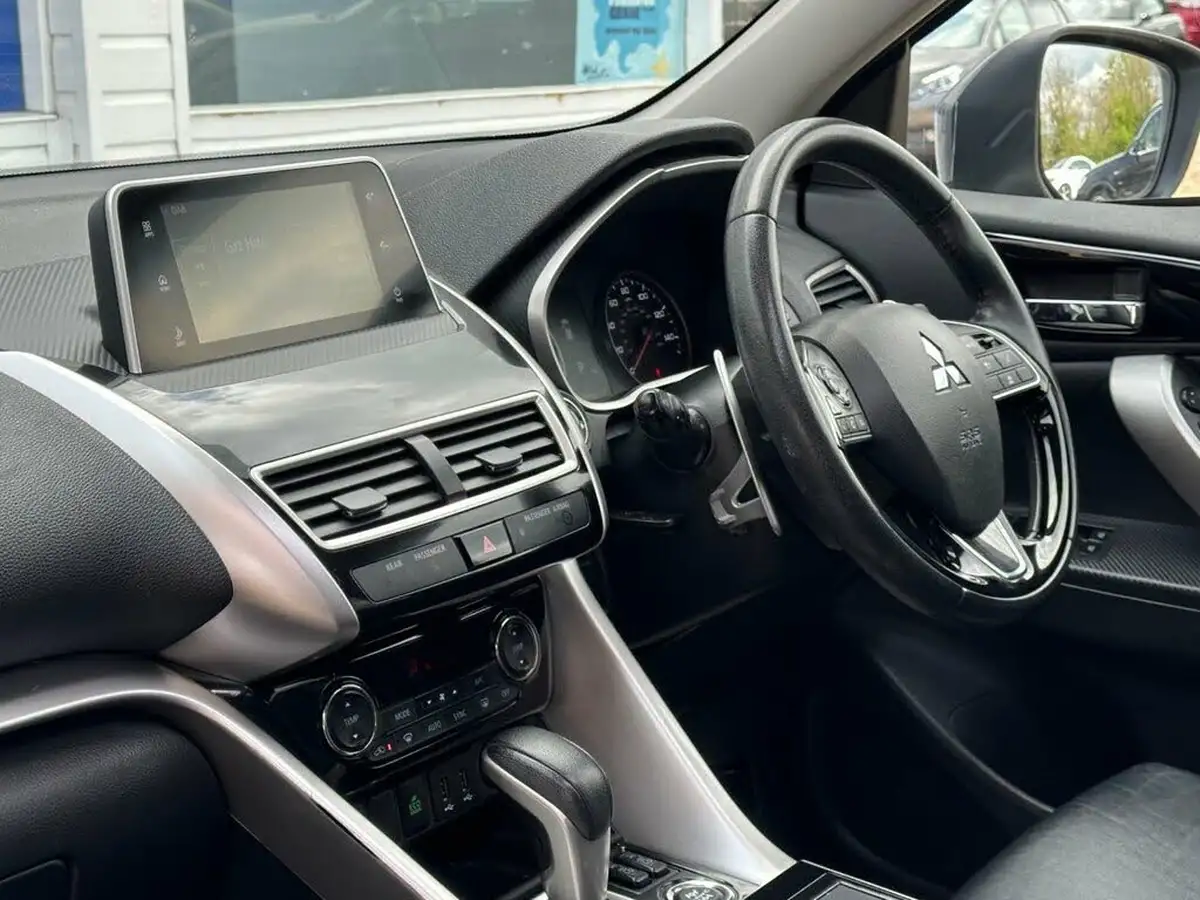 2021-mitsubishi-eclipse-cross-15-exceed-4wd-auto-big-33